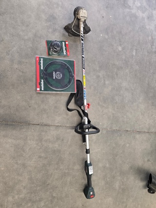 Bosmaaier met accessoires Metabo, RTD 18 LTX BL 30